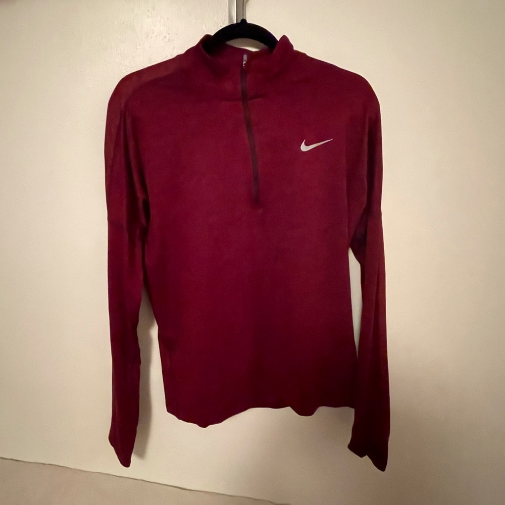 LIKE NEW Nike drifit 3/4zip
